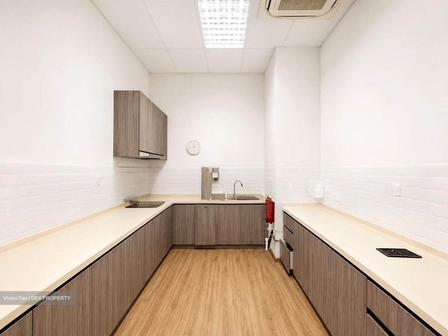Serangoon Road (D12), Retail #599683681